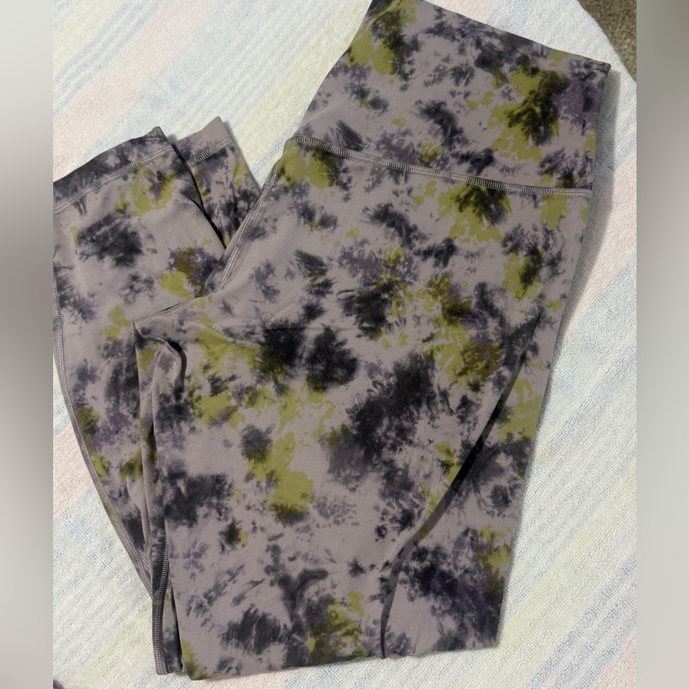 Lululemon Align 25” Size 14